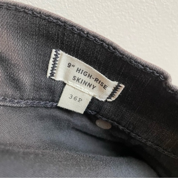 Madewell Petite 9" High-Rise Skinny Jeans in Lunar Wash - Picture 8 of 10